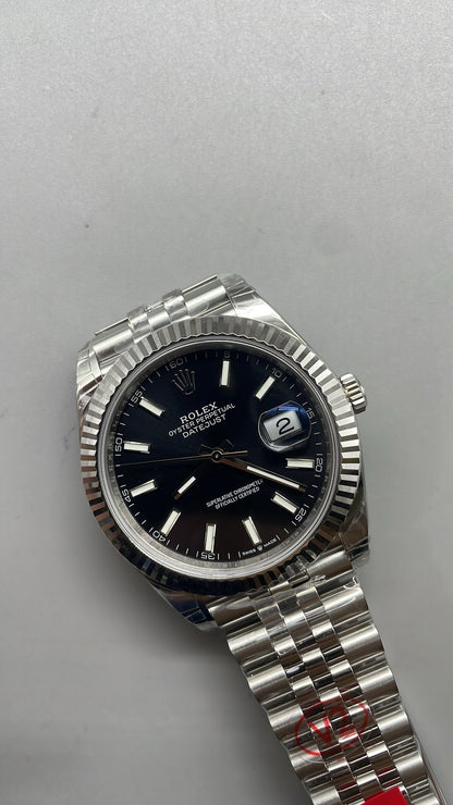 Rolex Datejust 41 – Schwarzes Zifferblatt VSF SUPER CLONE – 126334 – Geriffelte Lünette – Jubilé-Armband