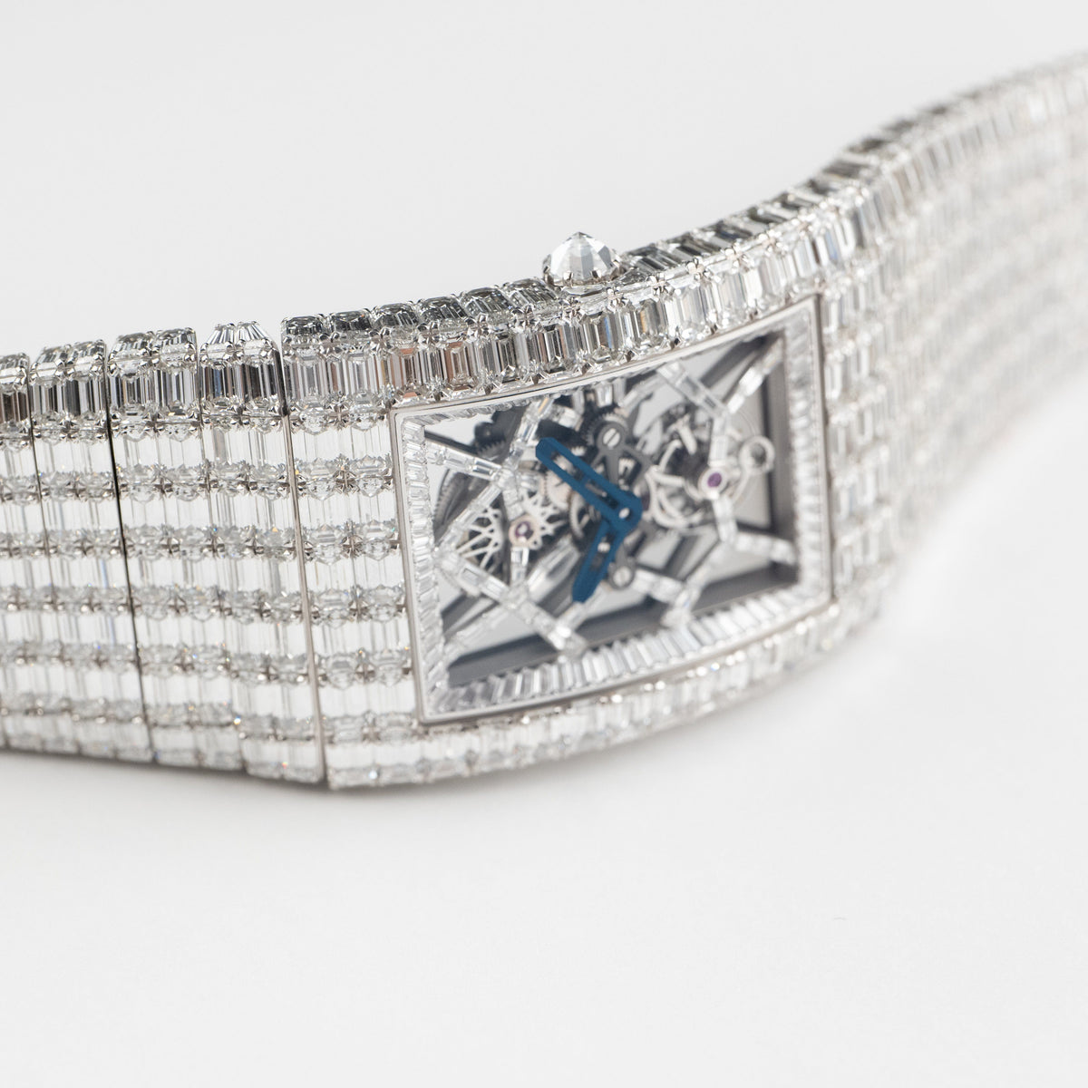 Jacob & Co. Billionaire III BL115.30.BD.AA.A30BD Tourbillon Weißgold Diamantbesatz Limitierte Auflage von 18