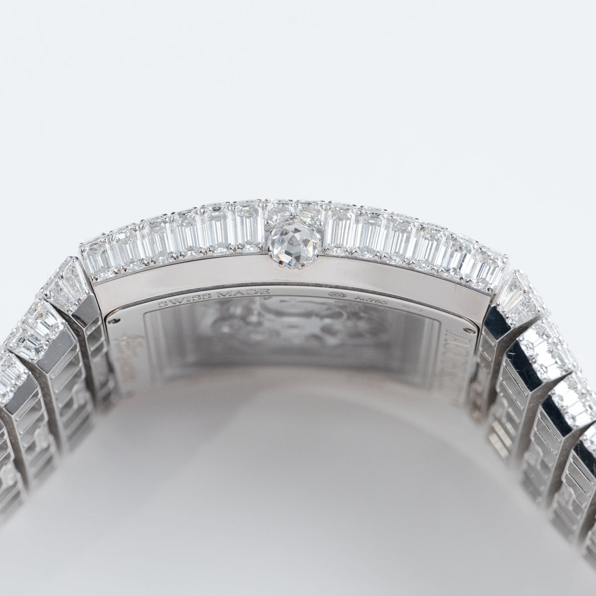 Jacob & Co. Billionaire III BL115.30.BD.AA.A30BD Tourbillon Weißgold Diamantbesatz Limitierte Auflage von 18
