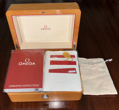 Omega Uhrenbox